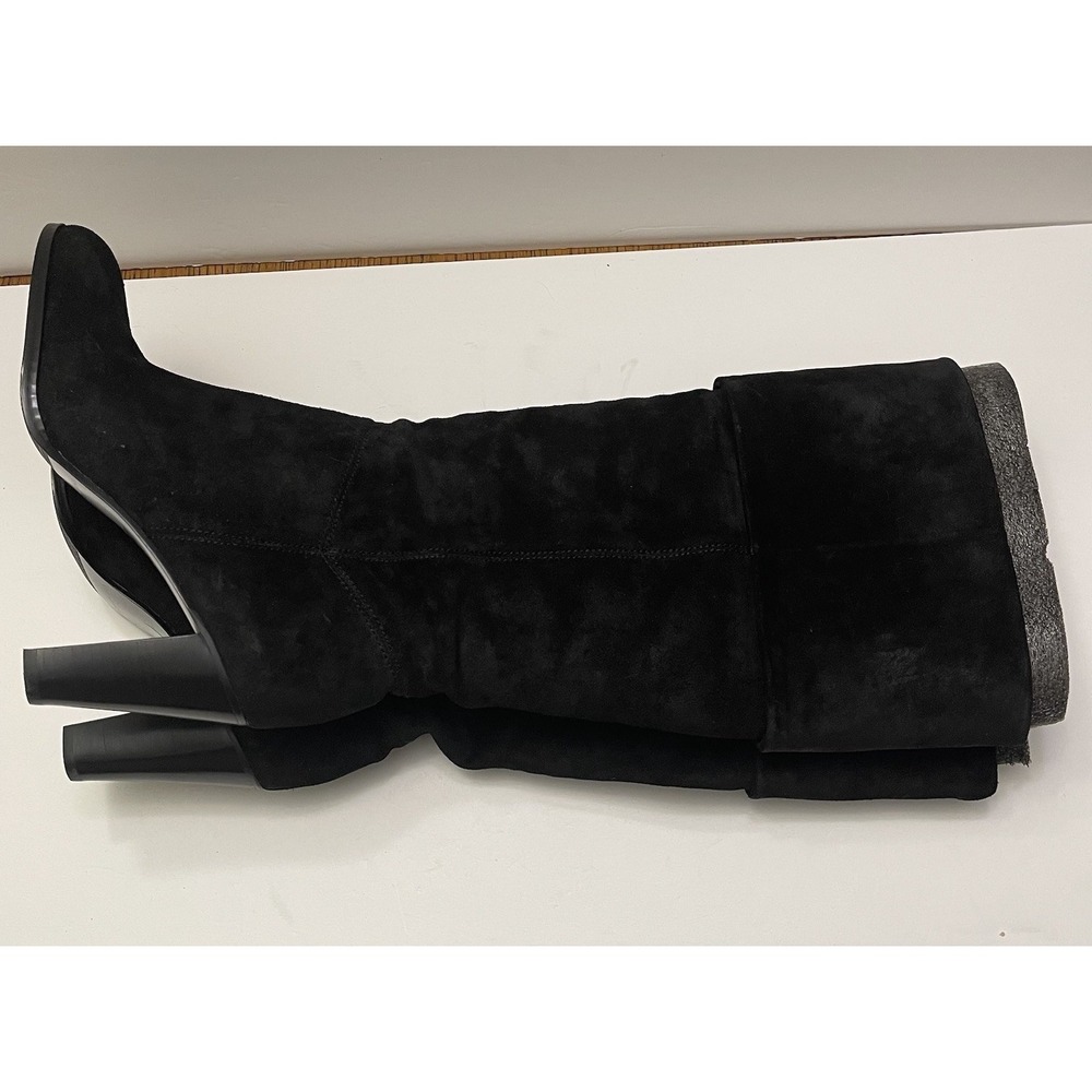 Tahari Harrison Black Suede‎ Knee High Boots Heel Round Toe Womens 7.5 NEW - Picture 2 of 8